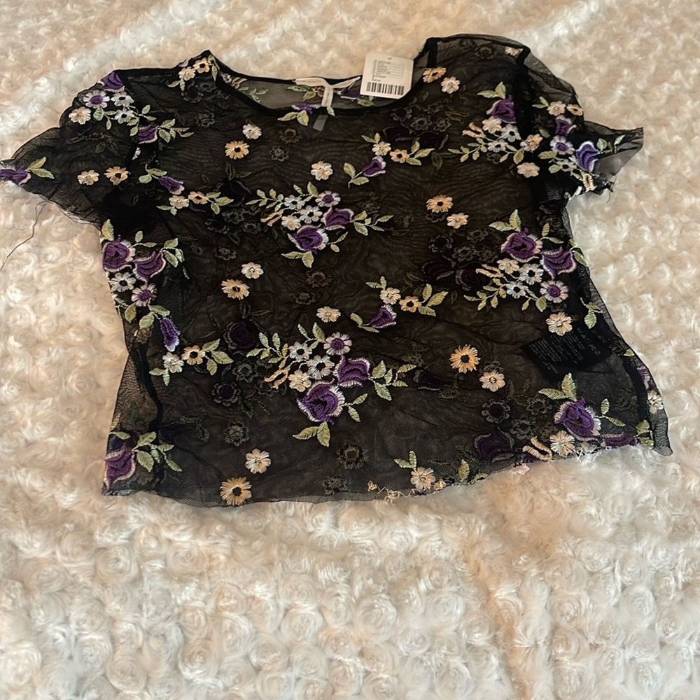 Urban Outfitters floral mesh tshirt - size small